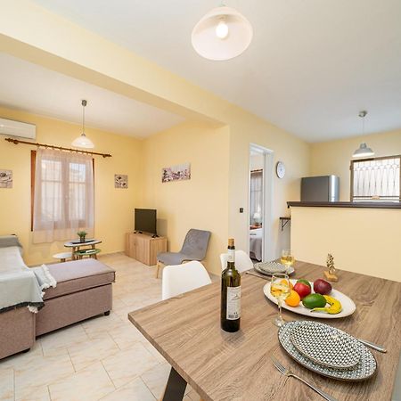 Sea Salt Apartments Sami  Exterior photo